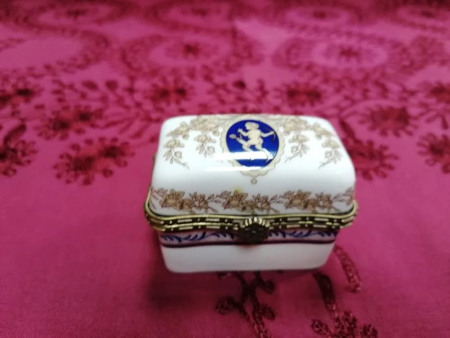 Limoges stil ručno oslikana keramička kutijica za nakit